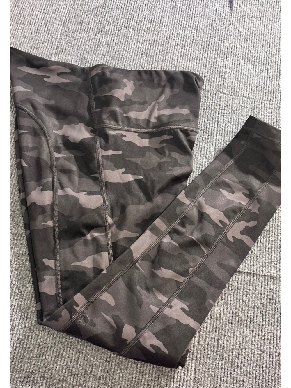 Athleta Camouflage Print Leggings with High Waist and Stretch Fabric